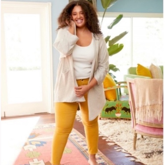 DONNI. Ribbed Cardigan - Picture 1 of 6